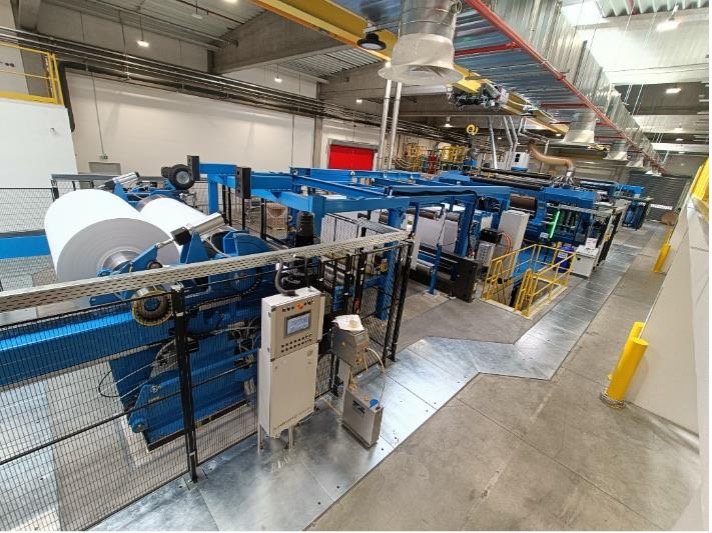 Mondi nimmt in Štĕtí eine neue Extrusionsanlage in Betrieb, um die wachsende Nachfrage nach nachhaltigen Verpackungslösungen zu decken